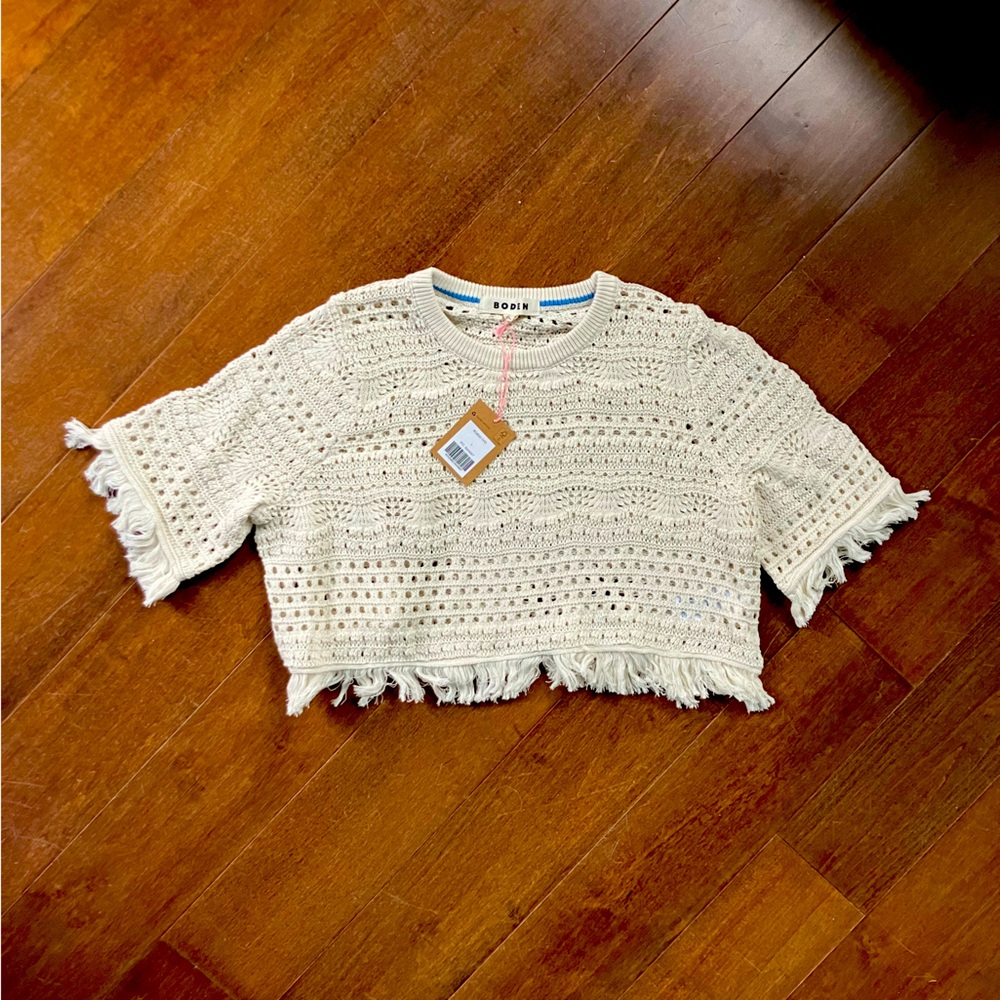 Boden Cropped Fringe Crochet T-Shirt